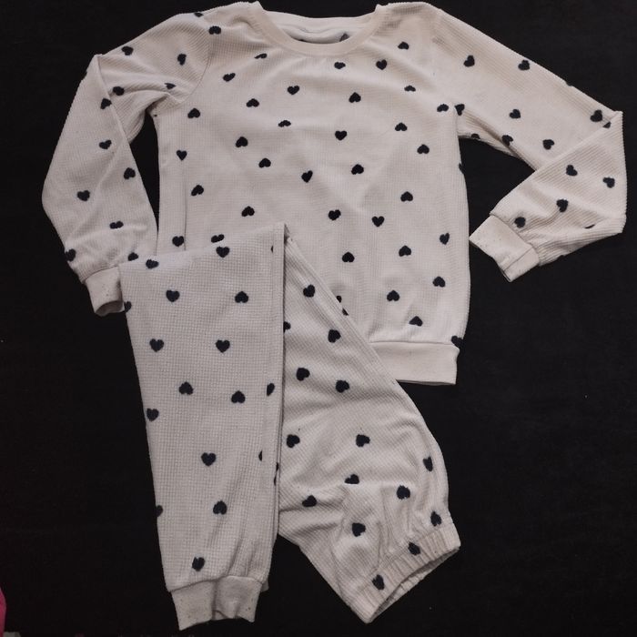 Ciepła piżamka, r146