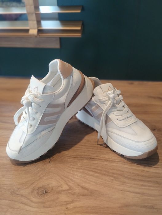 Skórzane buty 36