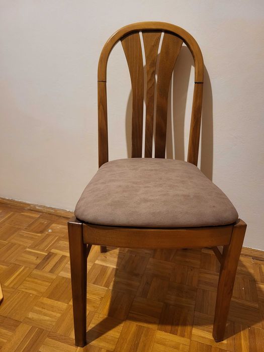 Krzesło dębowe..