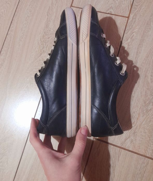 Жіночі кеди Ecco