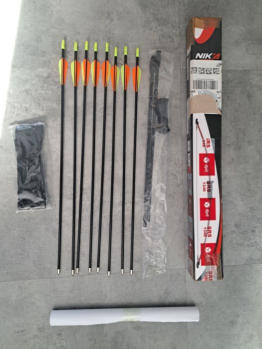 Zestaw łuczniczy łuk refleksyjny 8 strzał 3 tarcze papierowe wiek 12+