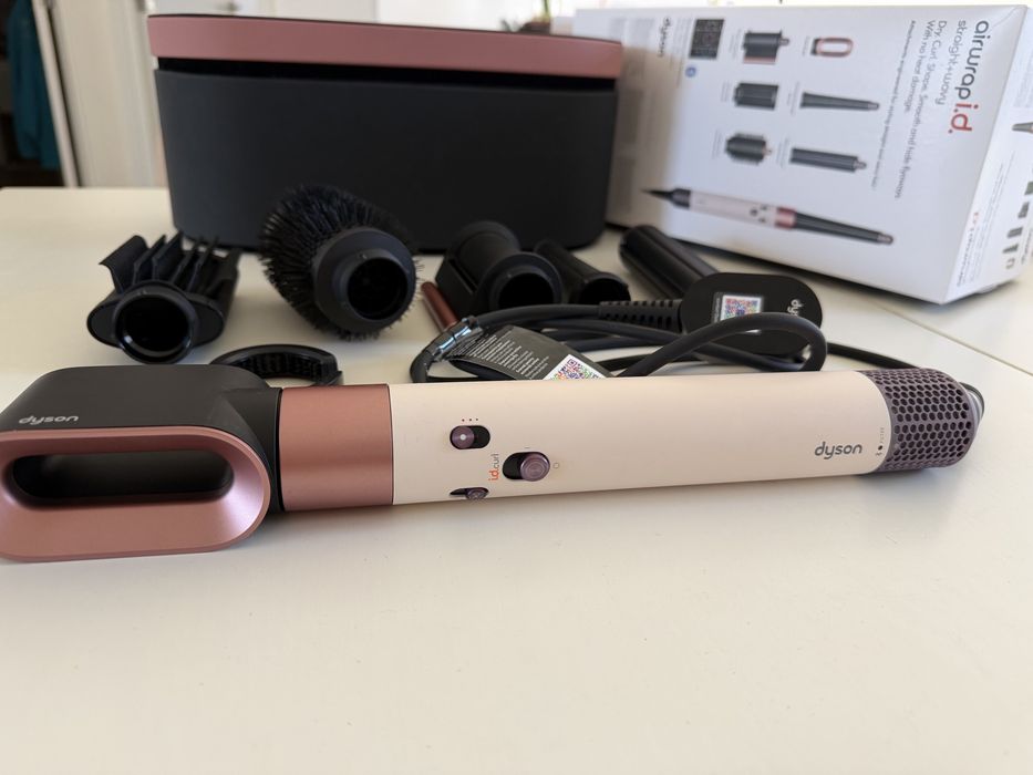 Dyson Airwrap i.d com garantia