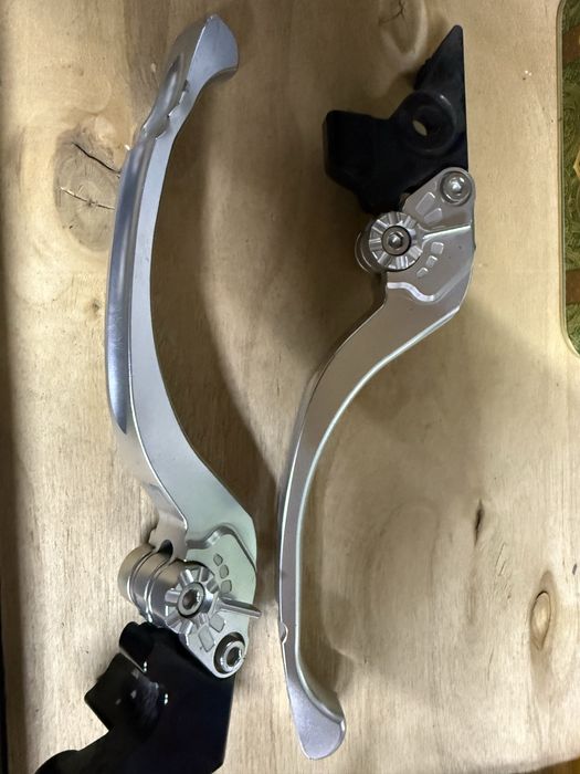 Курки  Yamaha mt 09 16 год