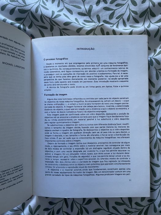 Coleção de Livros Vintage "Colecção Fotografia" (2 Volumes) - Capa Dura