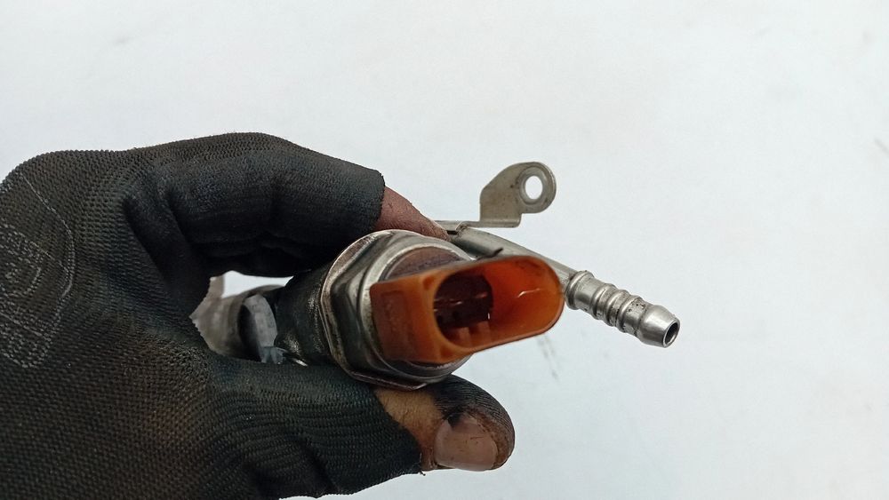 Rampa de injeção SEAT Ibiza IV ST (6J8, 6P8)