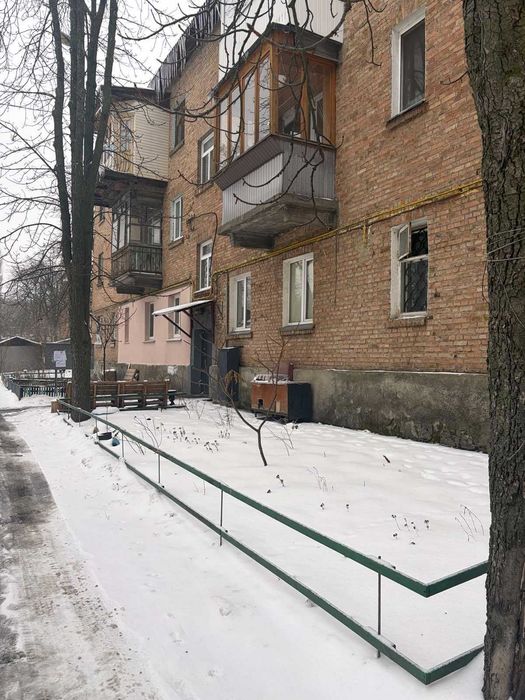 Продам 2к Подільський р-н ,провулок Биківський буд 9