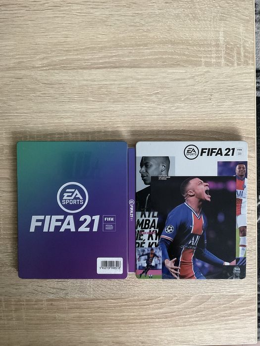 FIFA 21 Steelbook