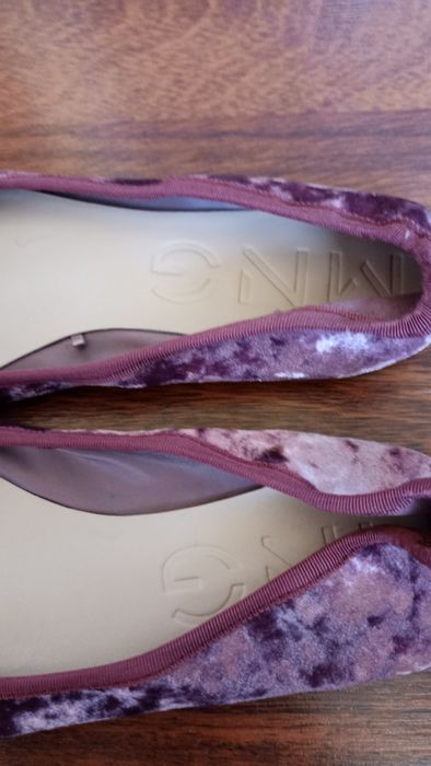 Sabrinas veludo Mango