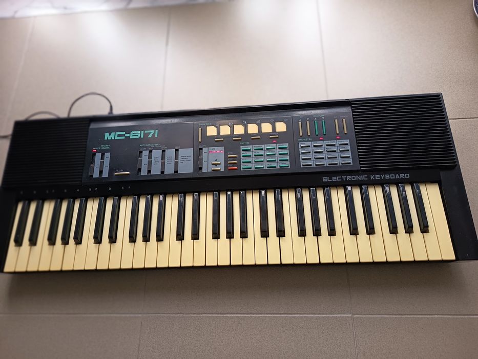 Órgão musical mc-6171