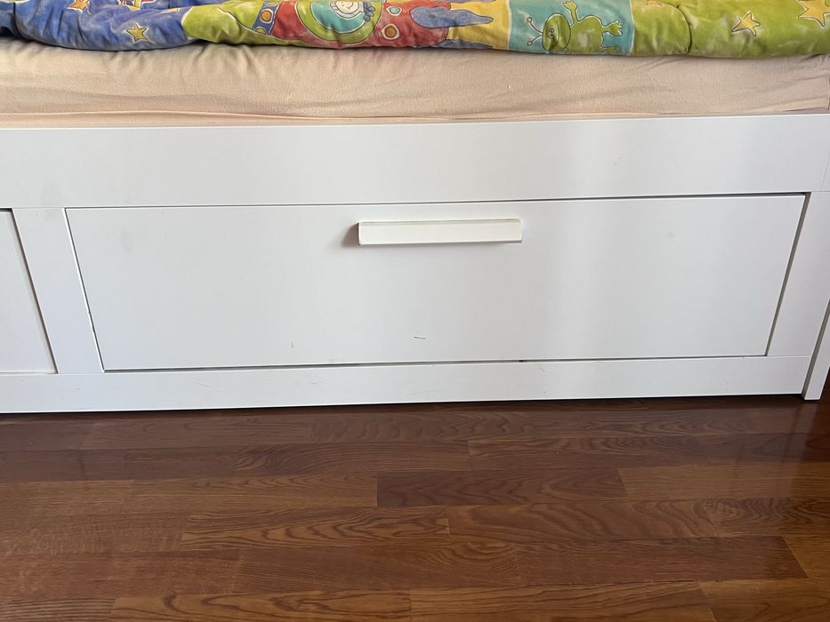 Cama infantil branca