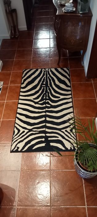 Tapete imitação zebra