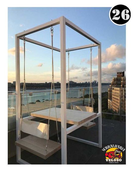 Mesas e cadeiras (NOVAS)