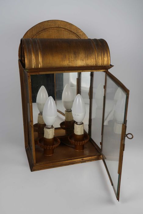 Lanterna de Suspensão antiga eletrificada em chapa