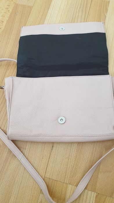 Torebka listonoszka różowa