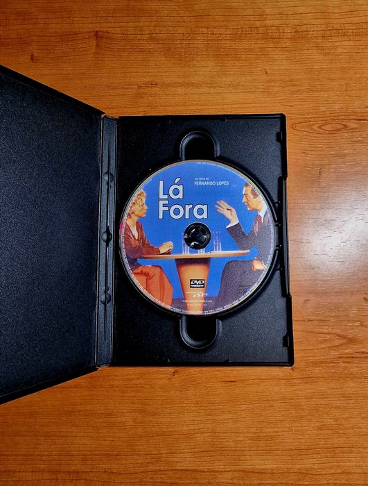 LÁ FORA (Alexandra Lencastre/Rogério Samora/Ana Zanatti/Maria J Abreu)