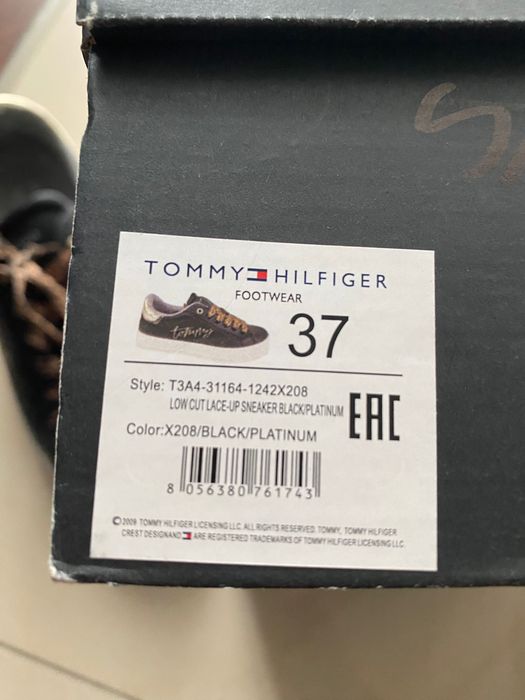 Sneakersy Tommy Hilfiger, roz. 37