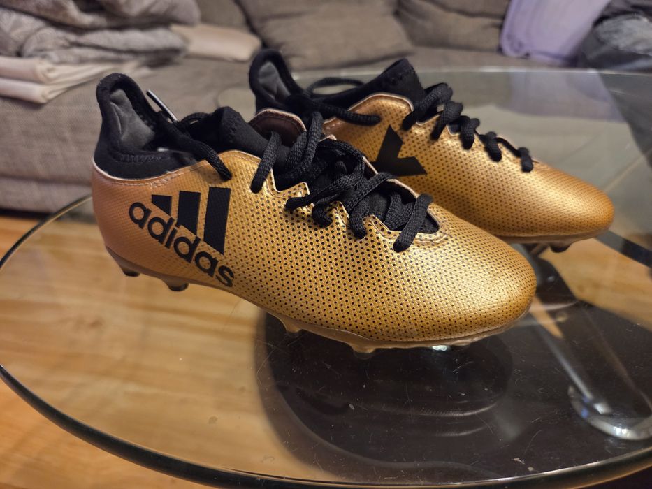 Korki piłkarskie sportowe dla dzieci