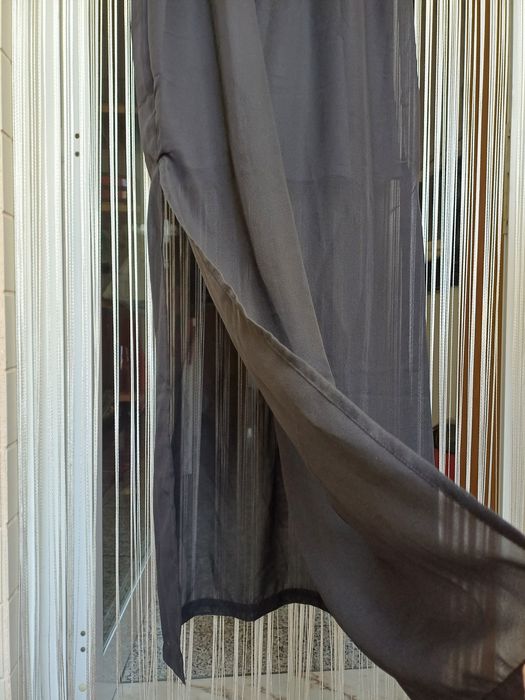 Elegante vestido comprido da H&M Divided de cor preta (38)