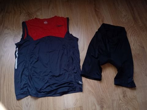 Umbro koszulka roz M getry rowerowe roz S