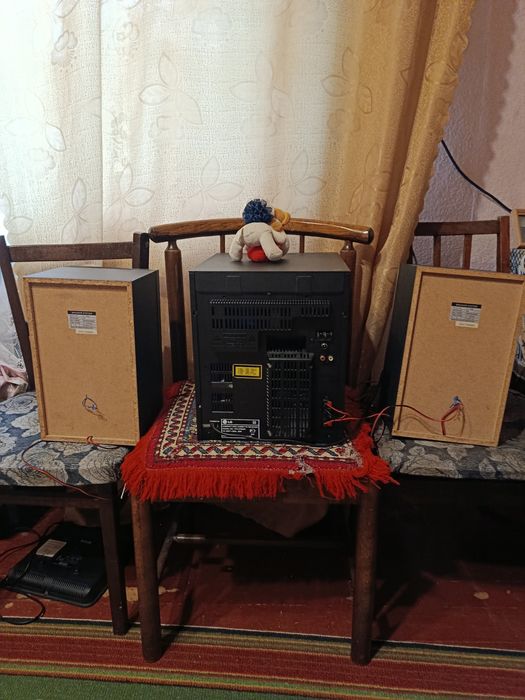Музикальний центри LG  FFH 3785