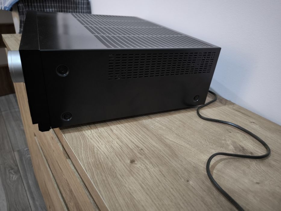 Wzmacniacz Technics Su-V6X