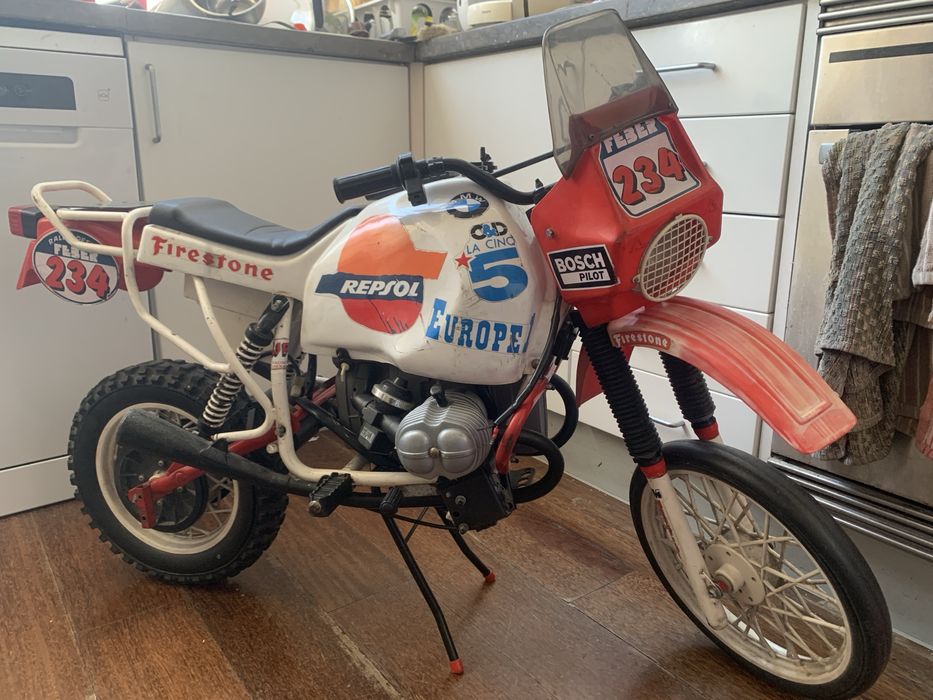 BMW GS 80R Dakar/ Repsol - FEBER