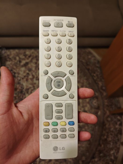 Продам телевізор LG  26LS359T - ZC