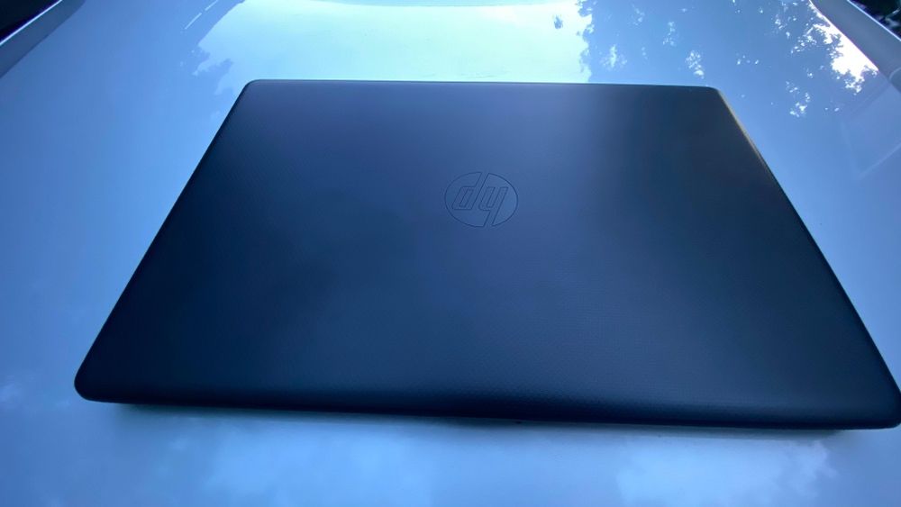 Laptop HP "17 ,Grafika 2 GB / 12 GB RAM