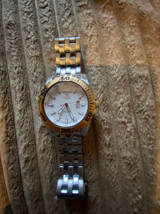 Zegarek męski wodoszczelny