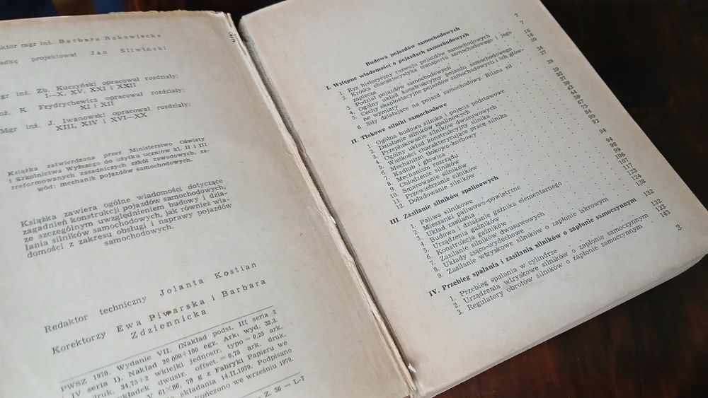 Książka pojazdy samochodowe