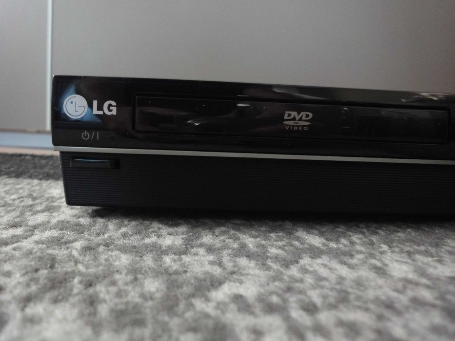 LG-uszkodzony odtwarzacz dvd