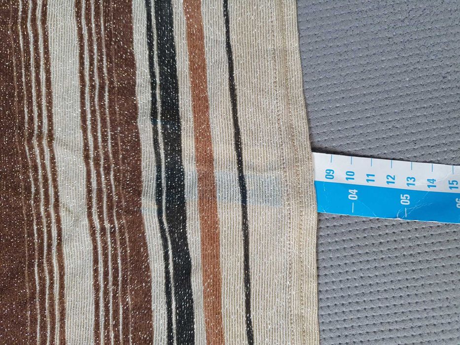 Połyskujący top w paski brąz/beź