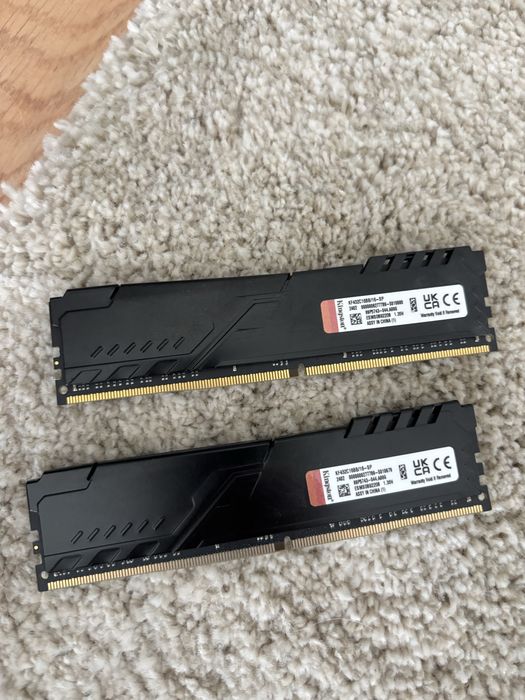 Memória RAM Kingston FURY Beast DDR4 32GB (2x16GB) 3200MHz — Como Novas