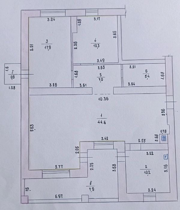 Продаж трикімнатної квартири у м.Самар (106 м²)