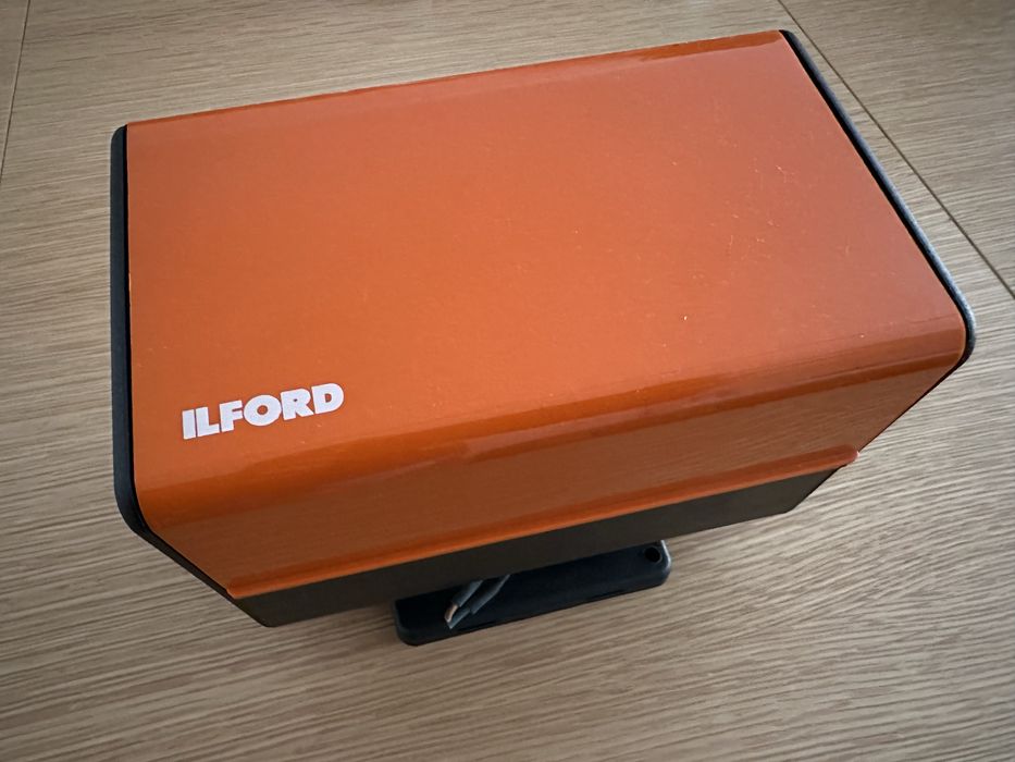 Luz Ilford vermelha vintage de estúdio e laboratório decoração