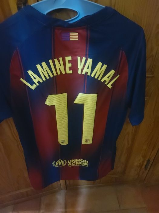 T-shirts de clubes e de outras áreas