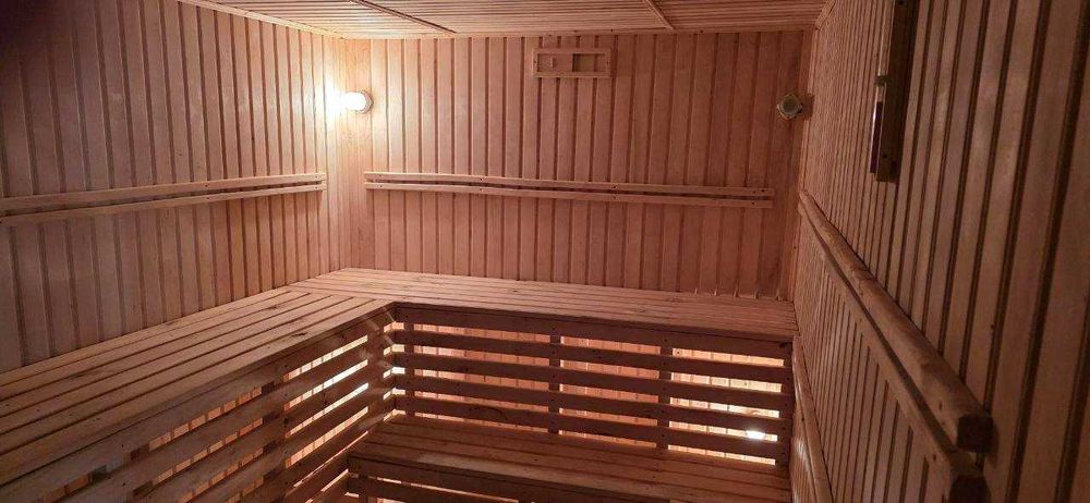Відпочинок в Карпатах (с.Уторопи) з сауною, басейном та чаном