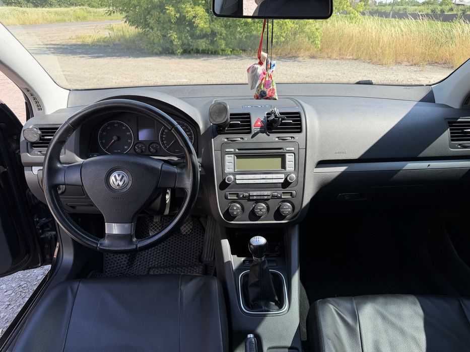 Продам Volkswagen Golf 5, 2006 рік, 1.6 MPI