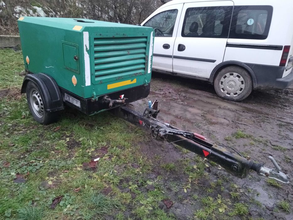 Atmos PKD 25 , kompresor