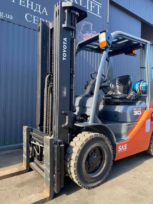 Газовий навантажувач TOYOTA 02-8FGF30, 2017рік, підйом-4.7м, погрузчик