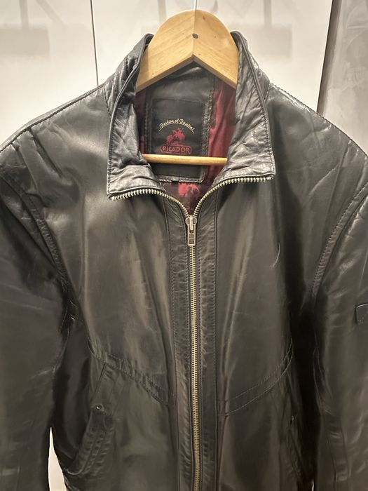 Чоловіча шкірня куртка