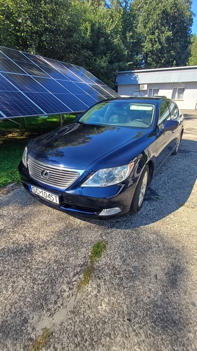 Lexus LS460 4x4 AWD V8  zadbany