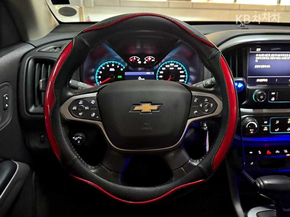 Продам пікап 2020 Chevrolet Colorado 3.6L V6 4WD Extreme-X