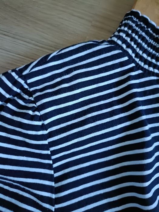 Bluzka damska na długi rękaw czarna w białe paski z pół golfem Hailys