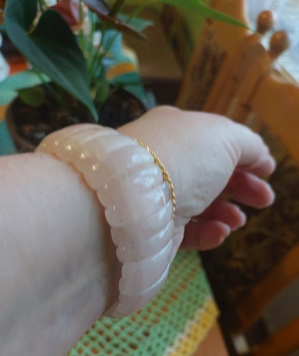 Bransoletka kwarc różowy.