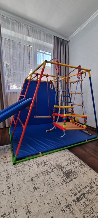 Детский металический спортивный комплекс с горкой и качелями Ранний  с