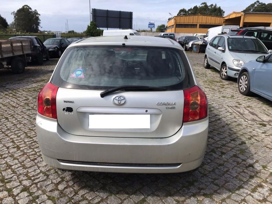 Toyota Corolla E12 1.4 D-4D 5P 2005  - Para Peças
