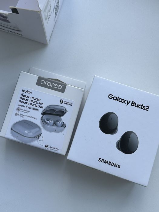 Нові Навушники Galaxy Buds 2