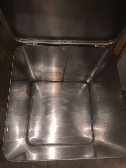 Arca inox 125L p/ azeite (50cm X 50 cm X 50 cm)