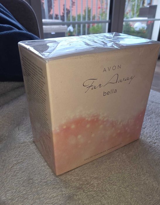 Perfumy AVON ,,Far Away" bella